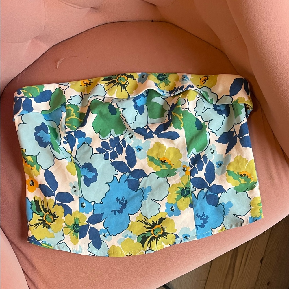 Princess Polly Strapless Top with Floral Design